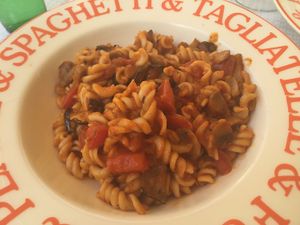 build your own pasta  at Ateliê 47 in Silves