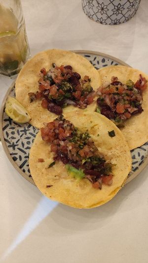Tacos veggies at All You Eat is Love in Barcelona