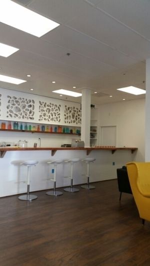 The bar top seating  at Nourish Health Bar and Cafe in Citrus Heights