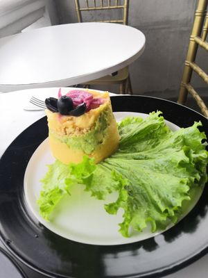 Peruvian dish with 'tuna' at De Aca in San Jose