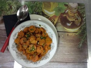 ensalada de zanohoria con especias, una delicia at Suspiros de Sefarad in Malaga