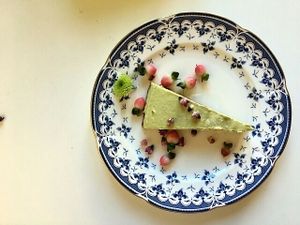 Limeta and Avocado cake at Pikuleca in Pula