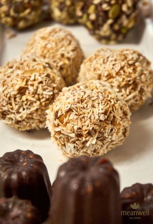 Scrumptious house made protein balls.
Full of great nutrients and goodness. Peckish vegan cafe in Ennis at Peckish Cafe in Ennis
