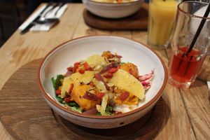 Salad at Le Pain Quotidien - Novinsky in Moscow