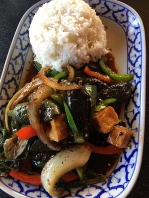 Ginger Jay Tofu at Bangkok Happy Bowl in Koloa