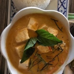 vegan curry at Bangkok Happy Bowl in Koloa