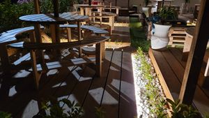 Lounge bar at Mamabeach in Olbia