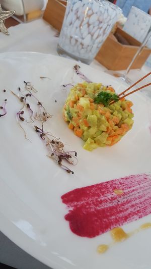 Vegan tartare at Mamabeach in Olbia