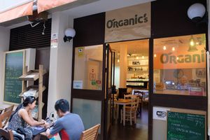 Exterior at Organic's in Sevilla
