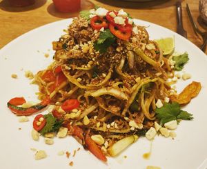 Vegan and Pad Thai at NoodleOne in Bangor