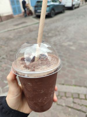 Vegan After Eight Milkshake at 100% Le Bar a Jus in Colmar