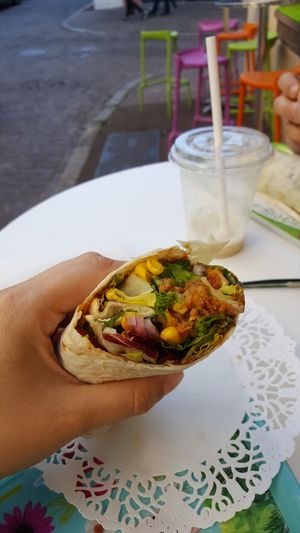 Wrap texan at 100% Le Bar a Jus in Colmar