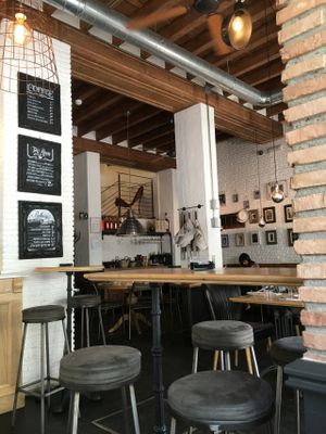 Interior at Gusto Ristobar in Sevilla