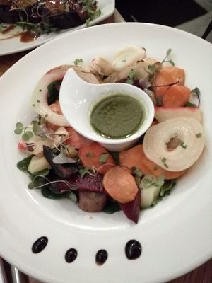 potatoes, sweet potatoes, carrots... and green sauce at Gusto Ristobar in Sevilla