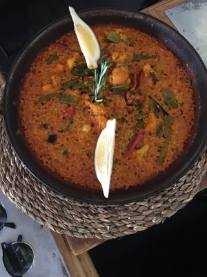 Vegan Paella at Gusto Ristobar in Sevilla