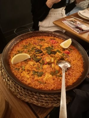 Paella at Gusto Ristobar in Sevilla