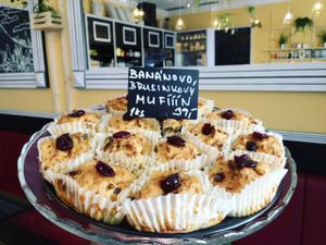 GF MUFIIIN :))) BANANA CRANBERRY at GF Cafe in Prague