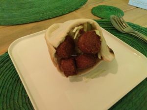 Falafel at Noah's Falafel House in Mexico City