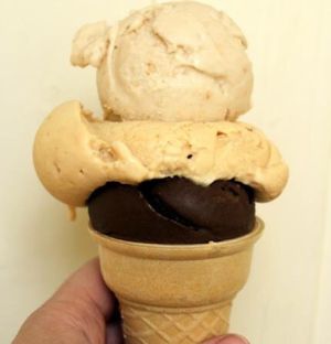 Vegan ice cream - dark chocolate, caramel with roasted almonds and cacao nibs, coconut peanut butter with chili at Slatka Tvornica Medenko in Zagreb