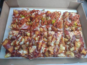 Half Hawaiian half devastator all vegan! at Pie-Sci in Detroit