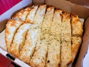 Vegan cheesy bread at Pie-Sci in Detroit