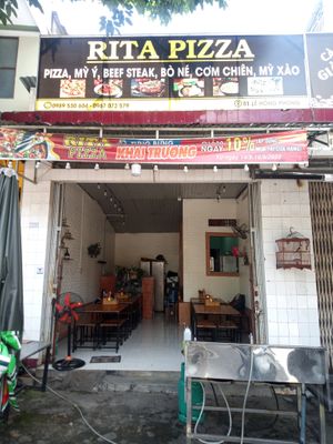  at Rita's Pizza in Kon Tum
