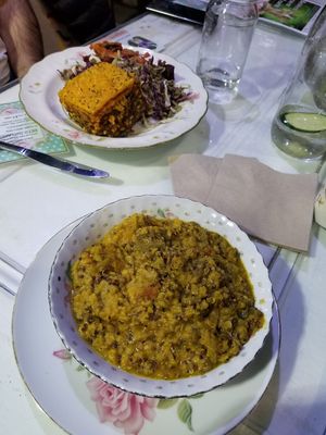 Lunch at Health Nuts Shop & Cafe in Sydney