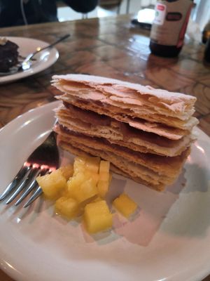 Millefeuille with coconut at Tandana in Quito