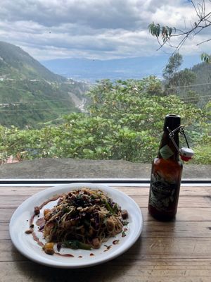 Pad Thai at Tandana in Quito
