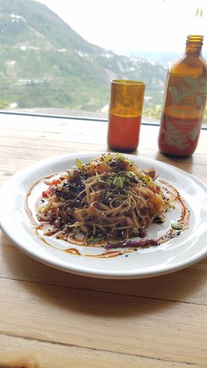 Thai Noodles at Tandana in Quito