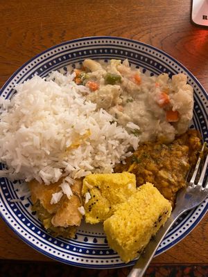 Lovely takeaway including shahi korma, khaman dhokla, punjabi samosa 💚  at Sanskruti Restaurant in Liverpool