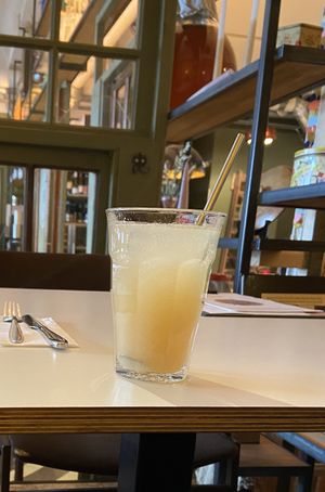 Kombucha with lychee and ginger: very good  at BROEI in Utrecht