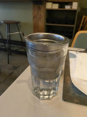 White tea (Bai mu dan): mild and tasty at BROEI in Utrecht