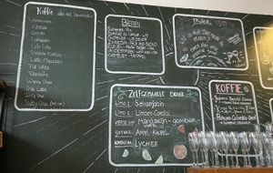 Drinks 10 Feb 2024: the appel/cinnamon ice tea was excellent and the lime cordial lemonade was fresh. at BROEI in Utrecht