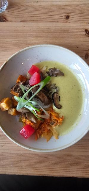 Laksa at BROEI in Utrecht