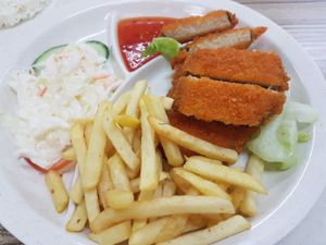 Nice at The Green Hut - Choa Chu Kang in West Singapore