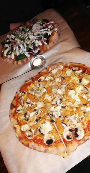 Vegan Pizza Special at Pizzeria Schlaflos in Frankfurt
