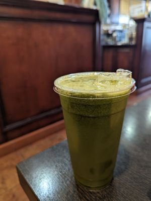 Detox juice at Eat Real Cafe in Santa Clarita