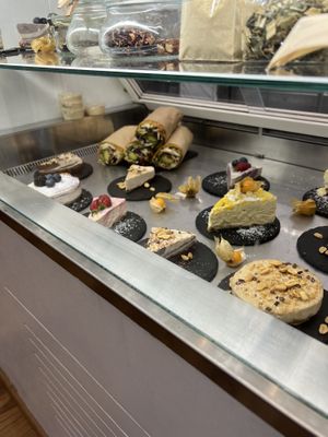 selection of cheesecakes in window   at #RAW VEGAN FIRENZE in Florence