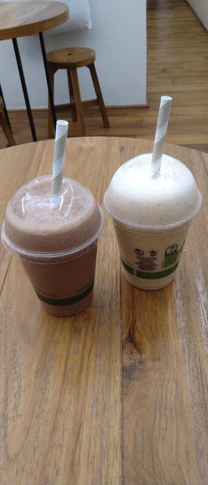 Smoothies at #RAW VEGAN FIRENZE in Florence