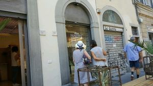 Entrance at #RAW VEGAN FIRENZE in Florence