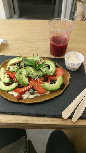 Raw pizza with beet juice at #RAW VEGAN FIRENZE in Florence