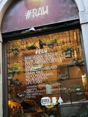 The restaurant at #RAW VEGAN FIRENZE in Florence