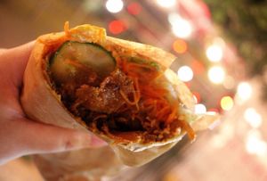 Wrap Kebane at Paulette in the Truck in Issy-les-moulineaux