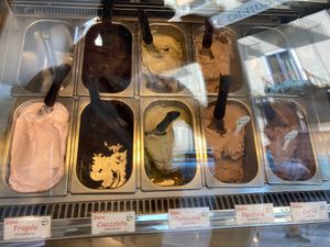 Vegan Ice cream at Bar Dolcezza in Catania