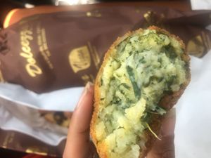 Arancino spinaci at Bar Dolcezza in Catania