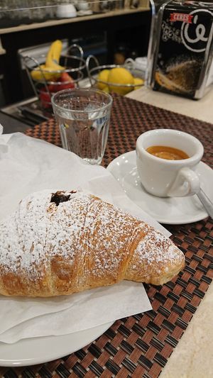 Cornetto al cioccolato at Bar Dolcezza in Catania