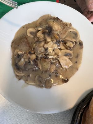 scaloppine di seitan with mushrooms (fungi) - also wonderful  at Bar Dolcezza in Catania