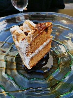 Banana and toffee cake at La Veganesa in Cadiz