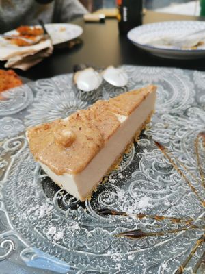 Tarta fresca de frutos secos at La Veganesa in Cadiz